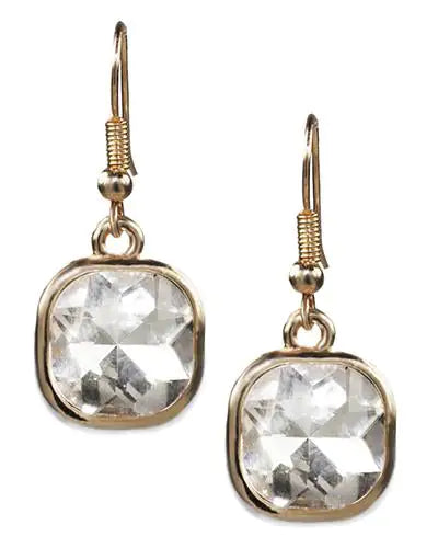 Cube Earrings – Sleek & Geometric Statement
