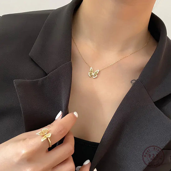 Delicate Butterfly Necklace – Perfect Clavicle-Length Fit