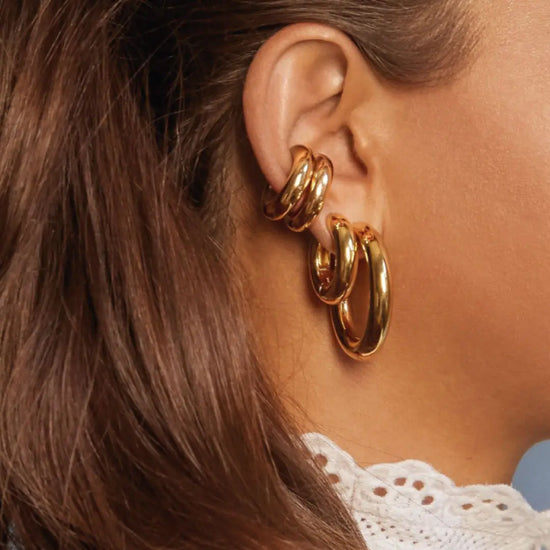 Annette Drop Earrings – Light, Graceful, and Chic
